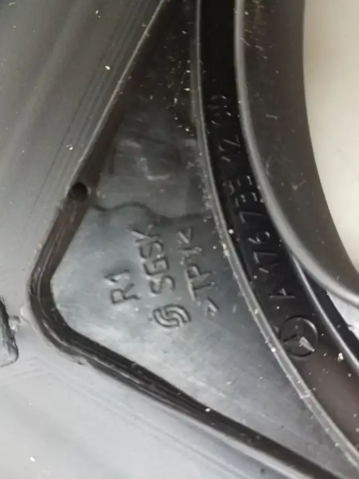 Mercedes-Benz A W176 (2012 - 2018) A1767351200 Прочая отделка задней двери — фото 3
