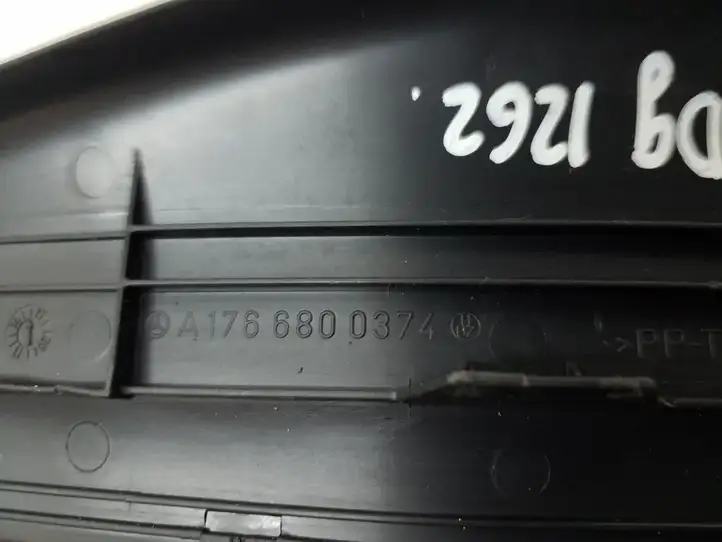 Mercedes-Benz A W176 (2012 - 2018) A1766800374 Внутренняя отделка заднего порога — фото 2