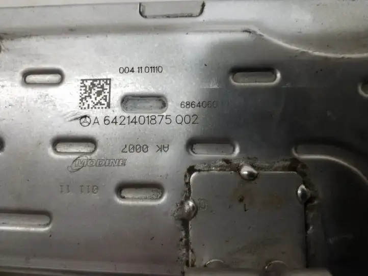 Mercedes-Benz ML W164 (2005 - 2011) A6421401875 Охладитель клапана EGR — фото 2