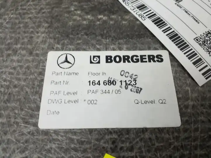 Mercedes-Benz ML W164 (2005 - 2011) A1646801123 Прочие детали салона — фото 2
