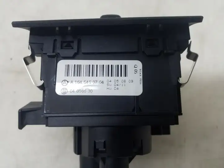 Mercedes-Benz ML W164 (2005 - 2011) A1645450704 Включатель фонарей — фото 3