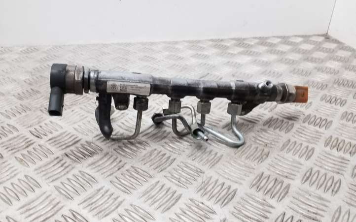 Skoda Yeti (2009 - 2012)  03L130089P Магистральная трубка топлива