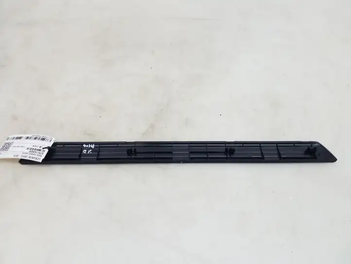 Lexus IS III XE30 (2013 - 2016) 6791153030 Внутренняя отделка переднего порога — фото 3
