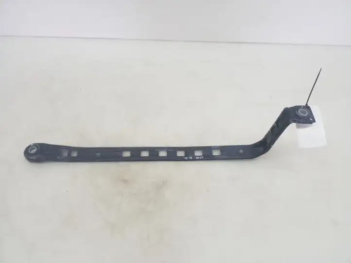 Mercedes-Benz GLK X204 (2008 - 2016) A2044700240 Кронштейн топливного бака — фото 1