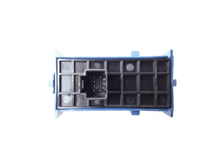 Toyota Avensis T270 (2009 - 2012) 8481005070 Блок кнопок стеклоподъемников — фото 2