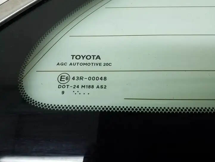Toyota Avensis T270 (2009 - 2012) 6271005130 Заднее боковое стекло — фото 2