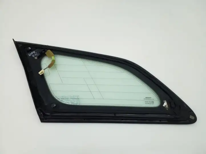 Toyota Avensis T270 (2009 - 2012) 6271005130 Заднее боковое стекло — фото 3