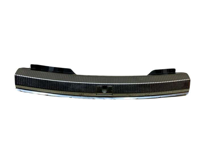 Audi A4 (2007 - 2011)  8K9864483 Отделка порога багажника