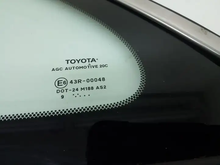 Toyota Avensis T270 (2009 - 2012) 6272005130 Заднее боковое стекло — фото 2