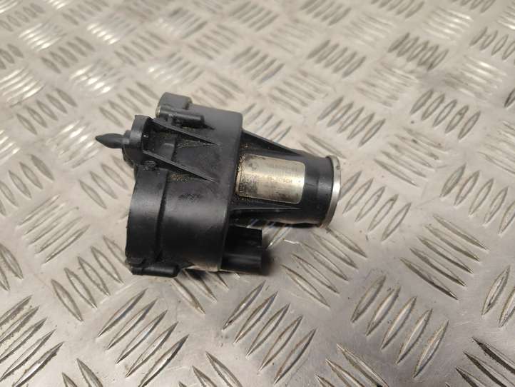 BMW 7 F01 F02 F03 F04 (2008 - 2016)  7811299 Двигатель заслонки