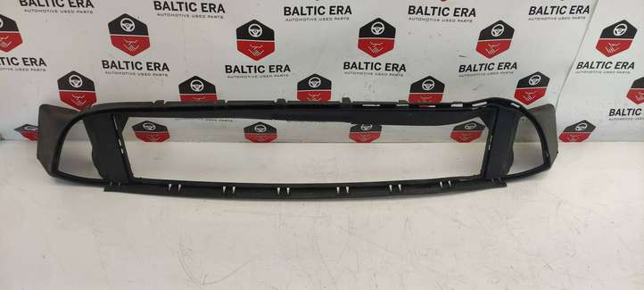 BMW 5 F10 F11 (2009 - 2016)  8049347 Устройство (устройства) для отвода воздуха