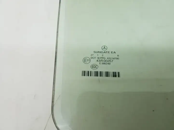 Mercedes-Benz S W221 (2005 - 2013) A2217301818 Стекло задней двери — фото 2
