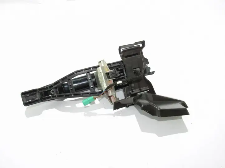 Ford Kuga I (2008 - 2012) Наружная ручка задней двери — фото 2