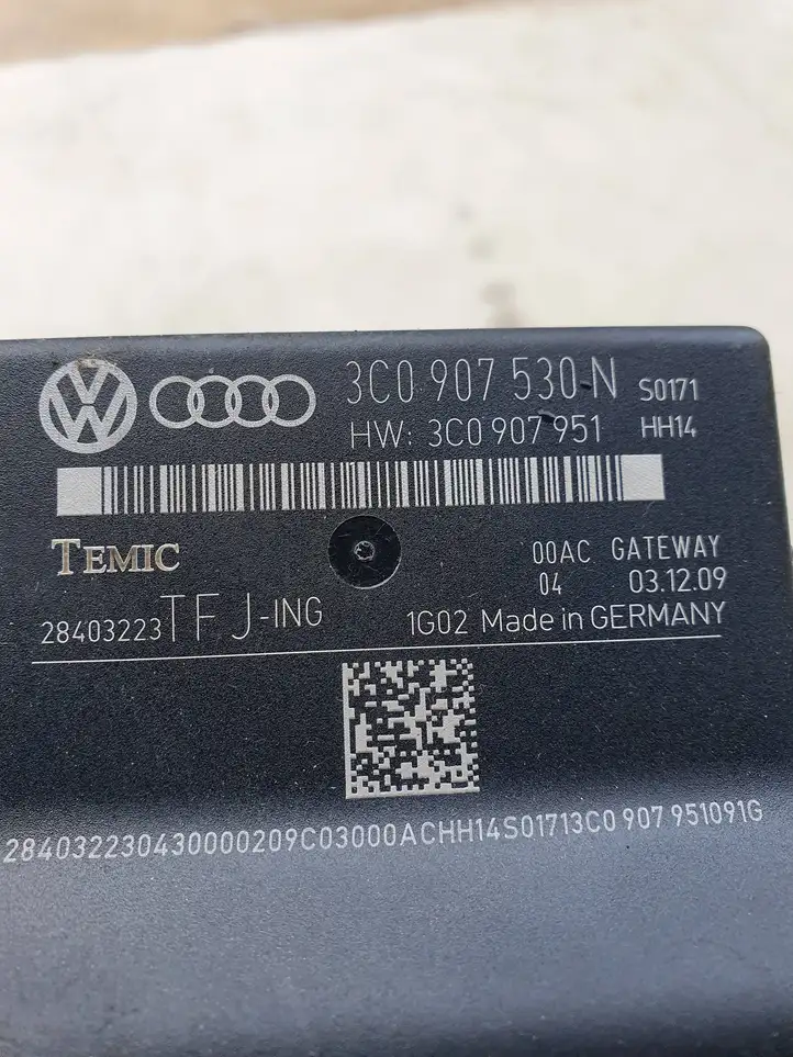 Volkswagen PASSAT B6 (2005 - 2010) 3C0907530N Модуль Gateway — фото 2