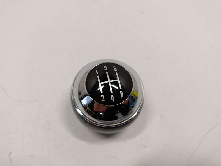 Mini One Cooper R50-53 (2000 - 2012)  25117530773 Отделка рычага переключения передач (кожа, головка)