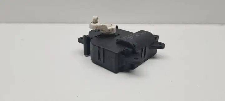Subaru Legacy (2003 - 2009) 113800-2350 Двигатель задвижки потока воздуха — фото 5