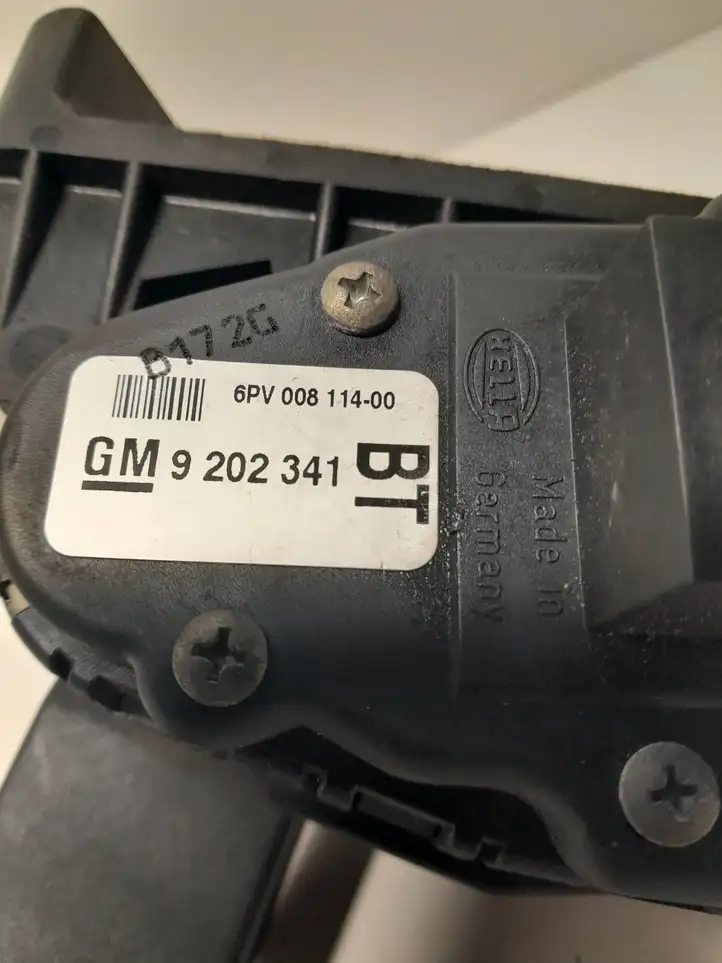 Opel Zafira B (2003 - 2006) 6PV00811400 Педаль акселератора — фото 2