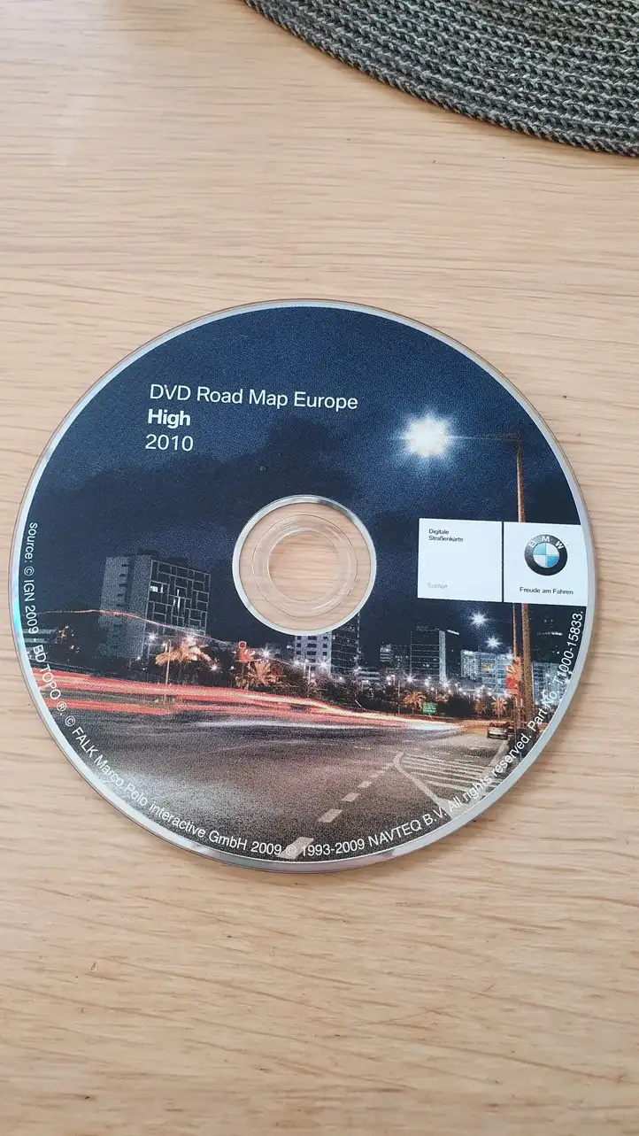 BMW X5 E53 (1999 - 2006) T100015833 Навигационные карты CD/DVD — фото 1