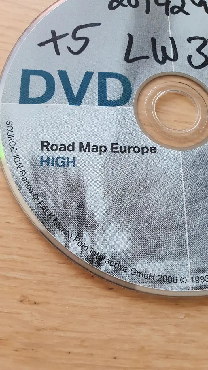 BMW X5 E53 (1999 - 2006) T100011162 Навигационные карты CD/DVD — фото 3