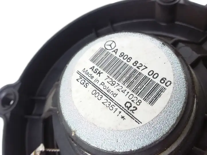 Mercedes-Benz Sprinter W906 (2006 - 2018)  A9068270060 Громкоговоритель (громкоговорители) в передних дверях