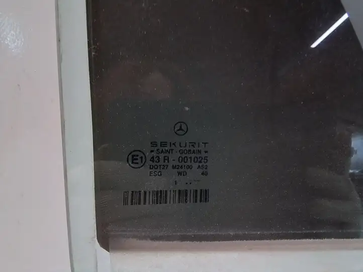 Mercedes-Benz E W211 (2002 - 2009) 43R001025 Стекло задней двери — фото 2
