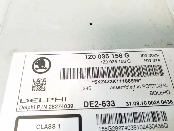 Skoda Octavia Mk2 (1Z) (2004 - 2013) 1Z0035156G Магнитола / мультимедийная система — фото 4
