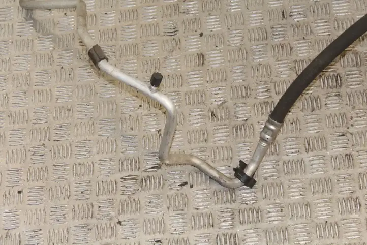 Volkswagen Tiguan (2011 - 2016) 5N0820743H Трубки и шланги кондиционера — фото 3