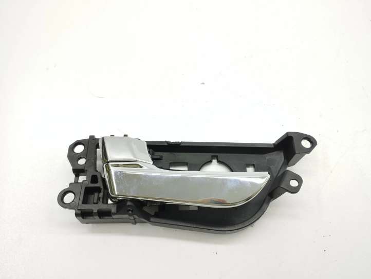 826132V000 Hyundai Veloster Rankenėlė atidarymo vidinė