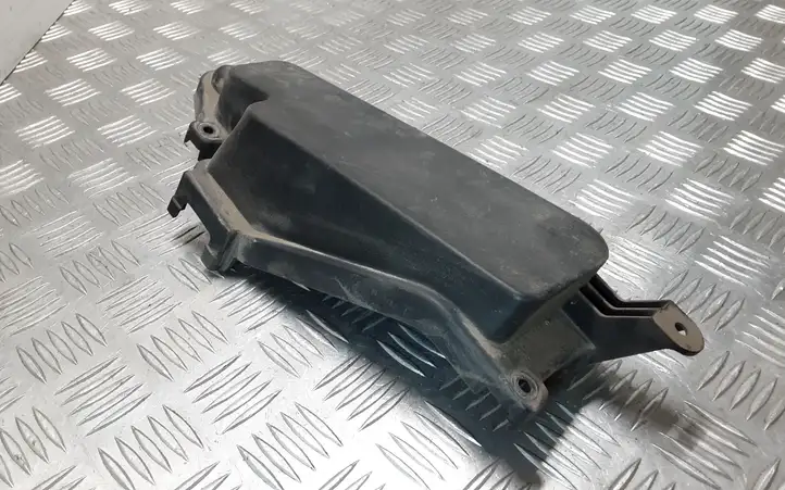 Lexus GS 300 350 430 450h (2004 - 2007) 7154867930 Крышка ящика предохранителей — фото 2