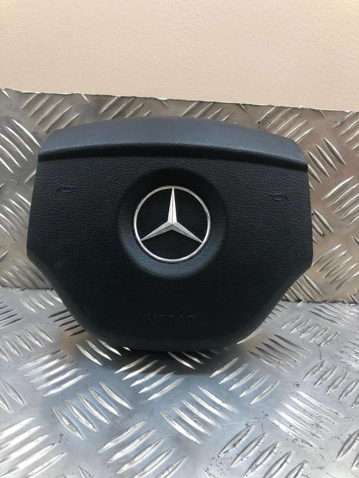 61460335B Mercedes-Benz R W251 Vairo oro pagalvė