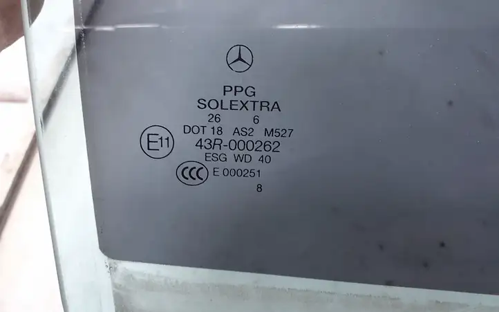 Mercedes-Benz C W203 (2000 - 2007) AS2 Стекло задней двери — фото 2
