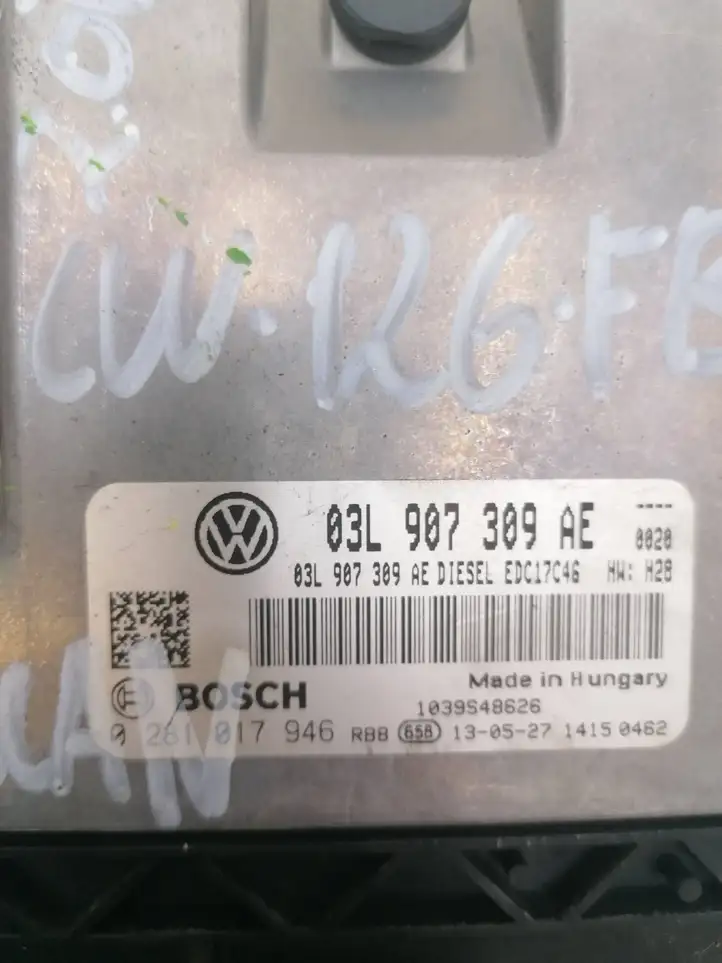 Volkswagen Tiguan (2007 - 2011) 03L907309AE Блок управления двигателем (ЭБУ) — фото 2