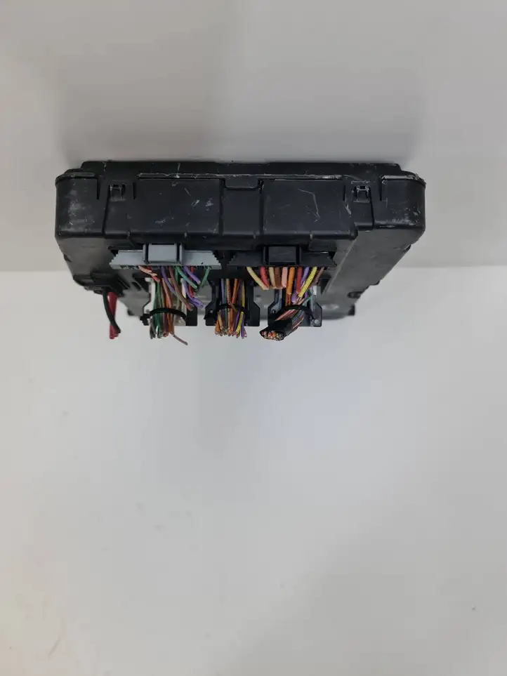 Renault Clio III (2005 - 2012) 8200636729 Модуль комфорта — фото 6