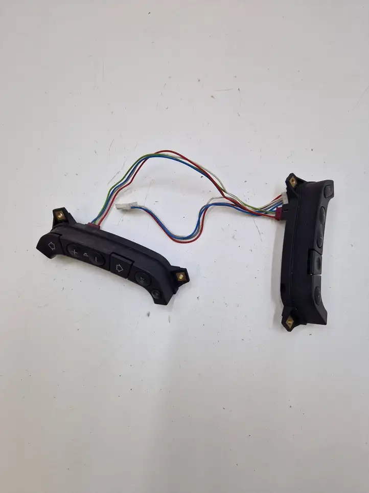 BMW X5 E53 (1999 - 2006) 6922854 Кнопки на рулевом колесе — фото 1