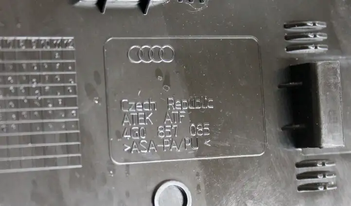 Audi A6 C7 (2014 - 2018) 4G0857085 Прочие внешние детали — фото 3