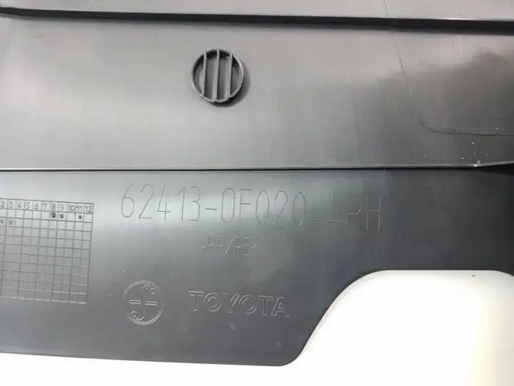 Toyota Verso (2009 - 2012) 624130F020 Нижняя обшивка стойки B — фото 2
