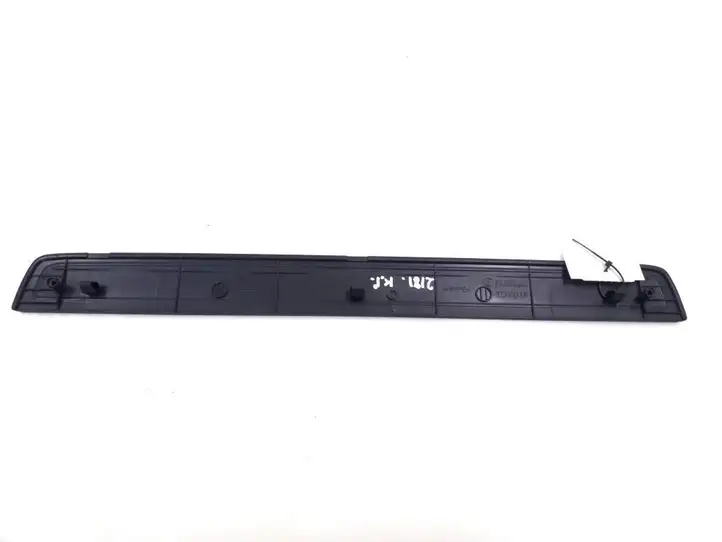 Toyota Verso (2009 - 2012) 679110F010B0 Внутренняя отделка переднего порога — фото 2