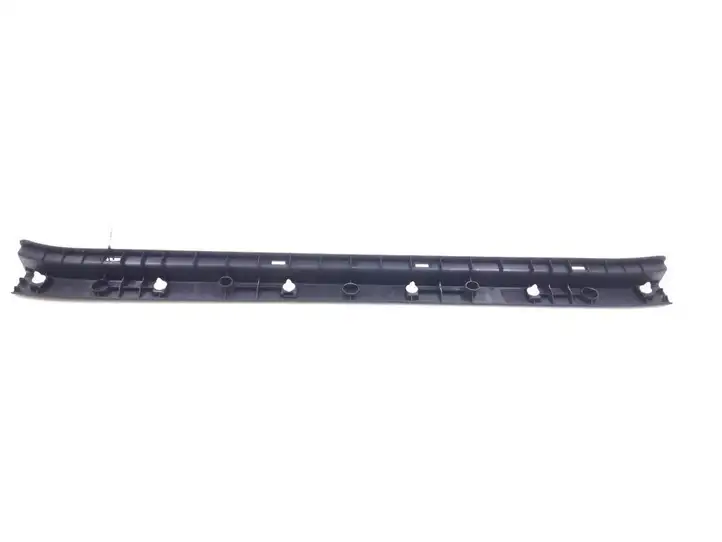 Toyota RAV 4 (XA30) (2006 - 2016) 5838742050 Отделка порога багажника — фото 2
