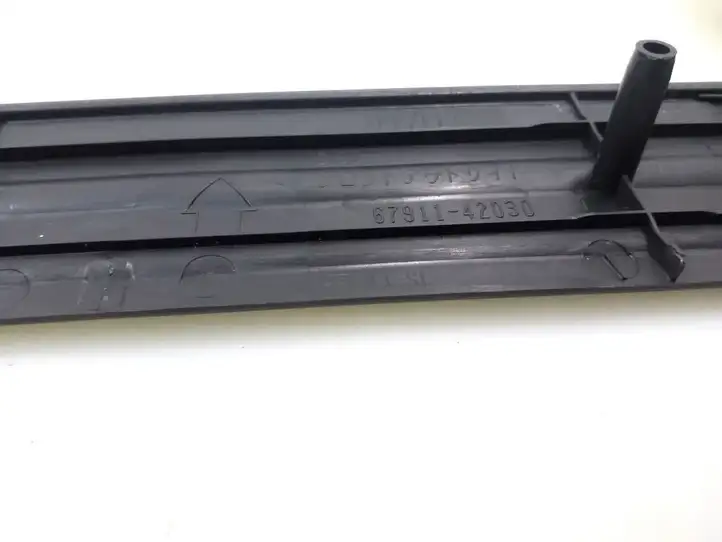 Toyota RAV 4 (XA30) (2006 - 2016) 6791142030 Внутренняя отделка переднего порога — фото 2