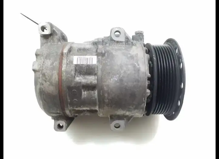 Lexus IS 220D-250-350 (2005 - 2010) 8831053060 Компрессор (насос) кондиционера воздуха — фото 3