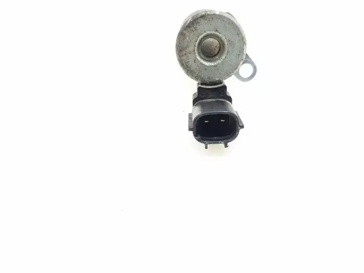 Toyota Yaris (2005 - 2009) 153300J010 Датчик давления масла двигателя — фото 2
