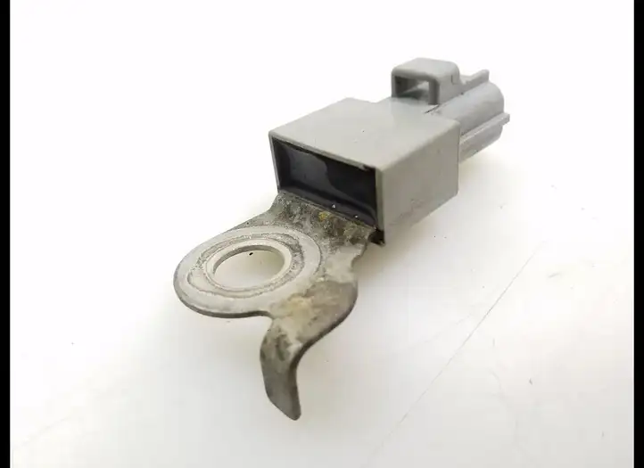 Toyota Yaris Verso (1999 - 2005) 9098004141 Прочие датчики — фото 1