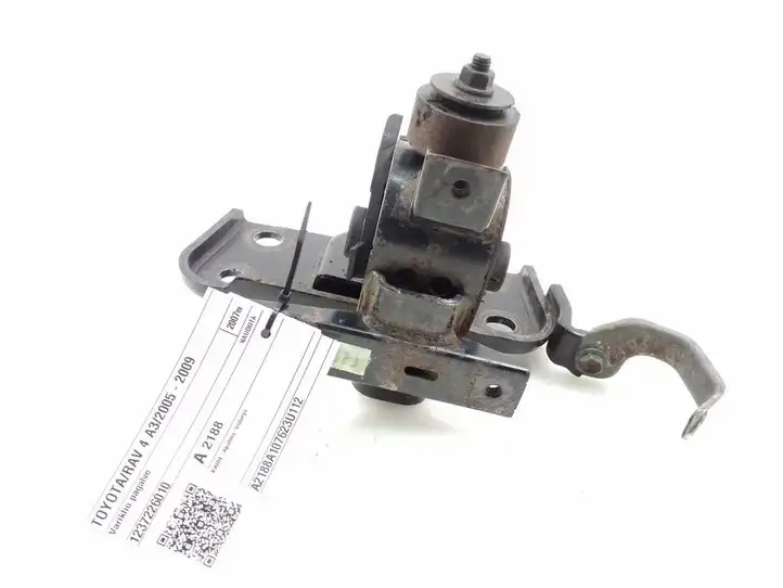 Toyota RAV 4 (XA30) (2006 - 2016) 1237226010 Опора двигателя — фото 2