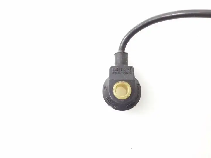 Toyota Corolla E120 E130 (2000 - 2004) 8961502010 Датчик детонации — фото 3