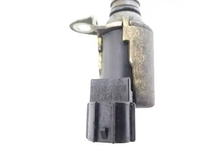 Toyota Corolla Verso AR10 (2004 - 2009) 1533022030 Датчик давления масла двигателя — фото 2