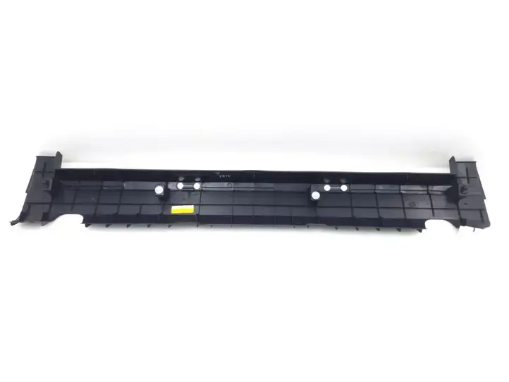 Toyota Avensis T270 (2009 - 2012) 6427105040 Прочая отделка багажника — фото 2