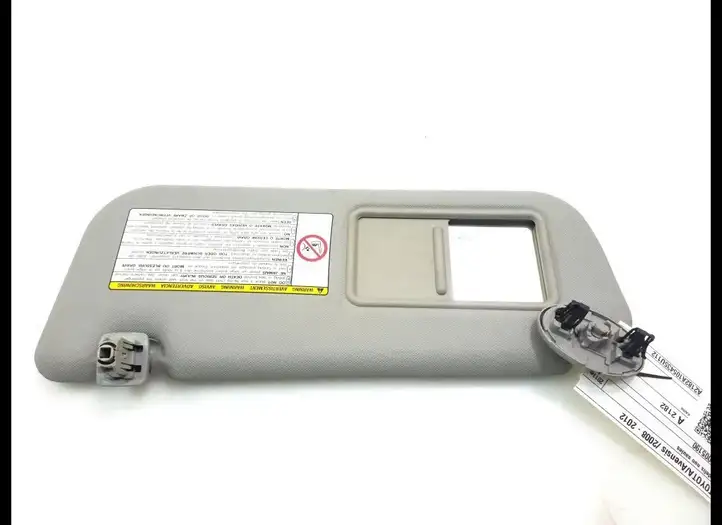 Toyota Avensis T270 (2009 - 2012) 7432005190 Солнцезащитный козырек — фото 1