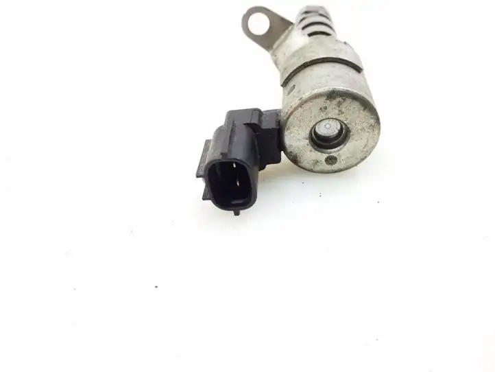 Toyota Yaris (2005 - 2009) 1533040020 Датчик давления масла двигателя — фото 2
