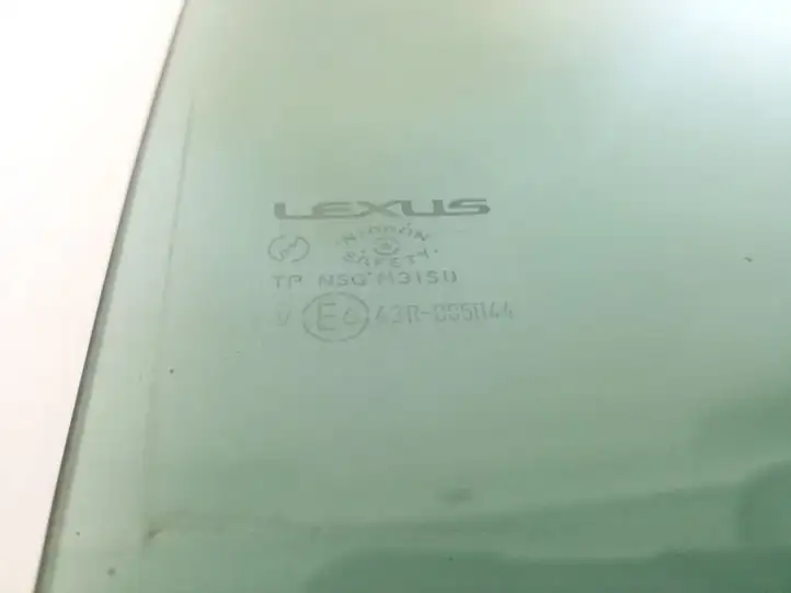 Lexus IS 220D-250-350 (2005 - 2010) 6811353140 Стекло задней двери — фото 2