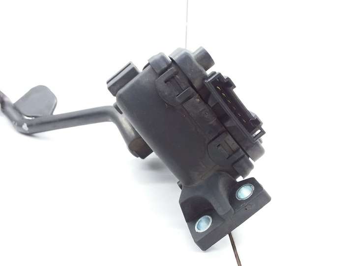 Audi A4 (2004 - 2009)  8E2721523E Педаль акселератора